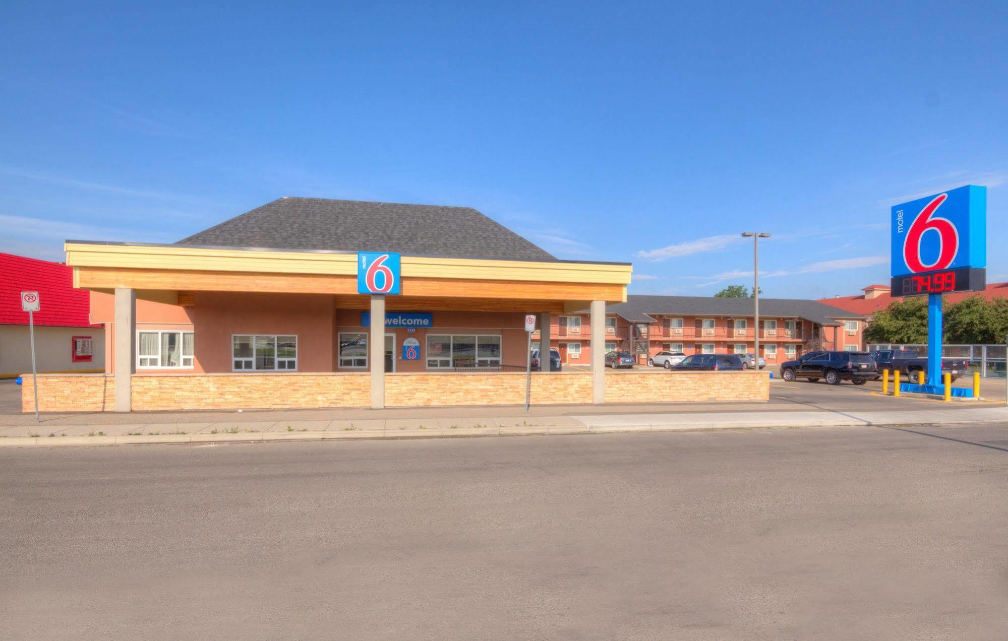 Motel 6-Lethbridge, Ab Kültér fotó